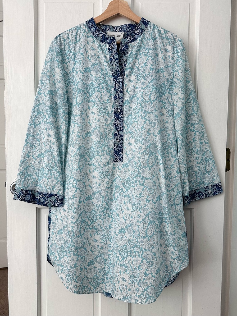 Tuckernuck Hyacinth House Gracelynn Tunic Dress Blue Aqua Floral Print Size S - Picture 2 of 12